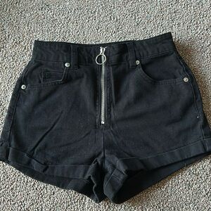 High Waisted Short-Shorts